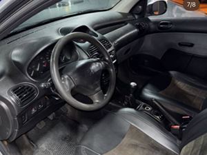 CarImageSmallBox